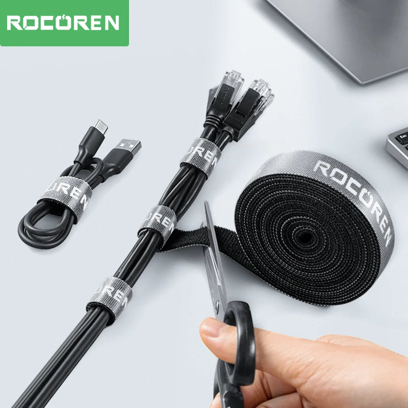 Kabel Organizer – Schluss mit Kabelsalat!
Halten Sie Ihren Schreibtisch, Ihr Auto oder Ihr Zuhause ordentlich mit diesem praktischen Kabel-Organizer. Er schützt Ihre Kabel vor Knicken, Beschädigungen und Verheddern und so